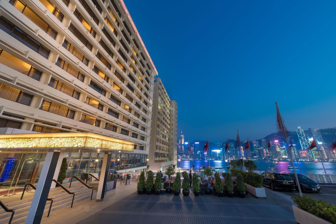 Marco Polo Hongkong Hotel Eksteriør bilde The hotel's entrance