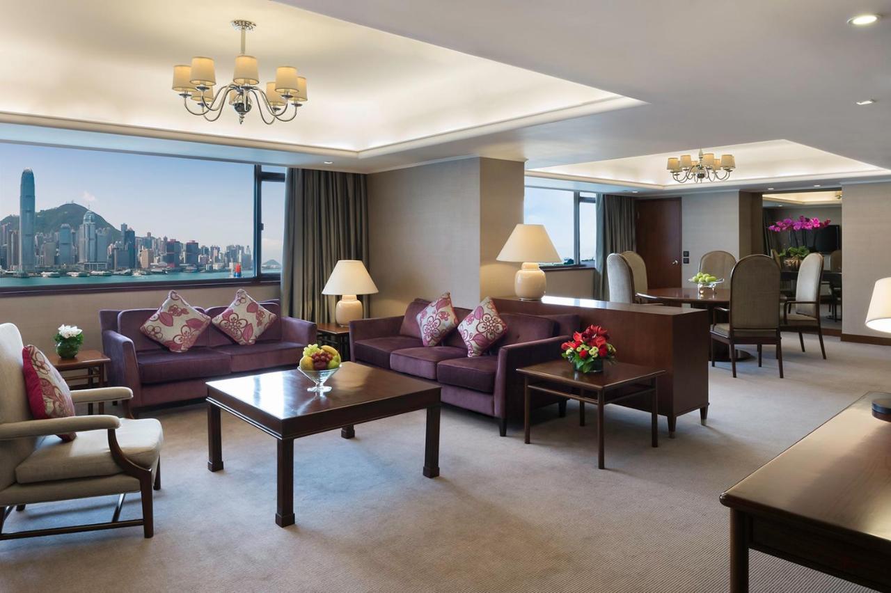 Marco Polo Hongkong Hotel Eksteriør bilde A suite at the Conrad Hong Kong
