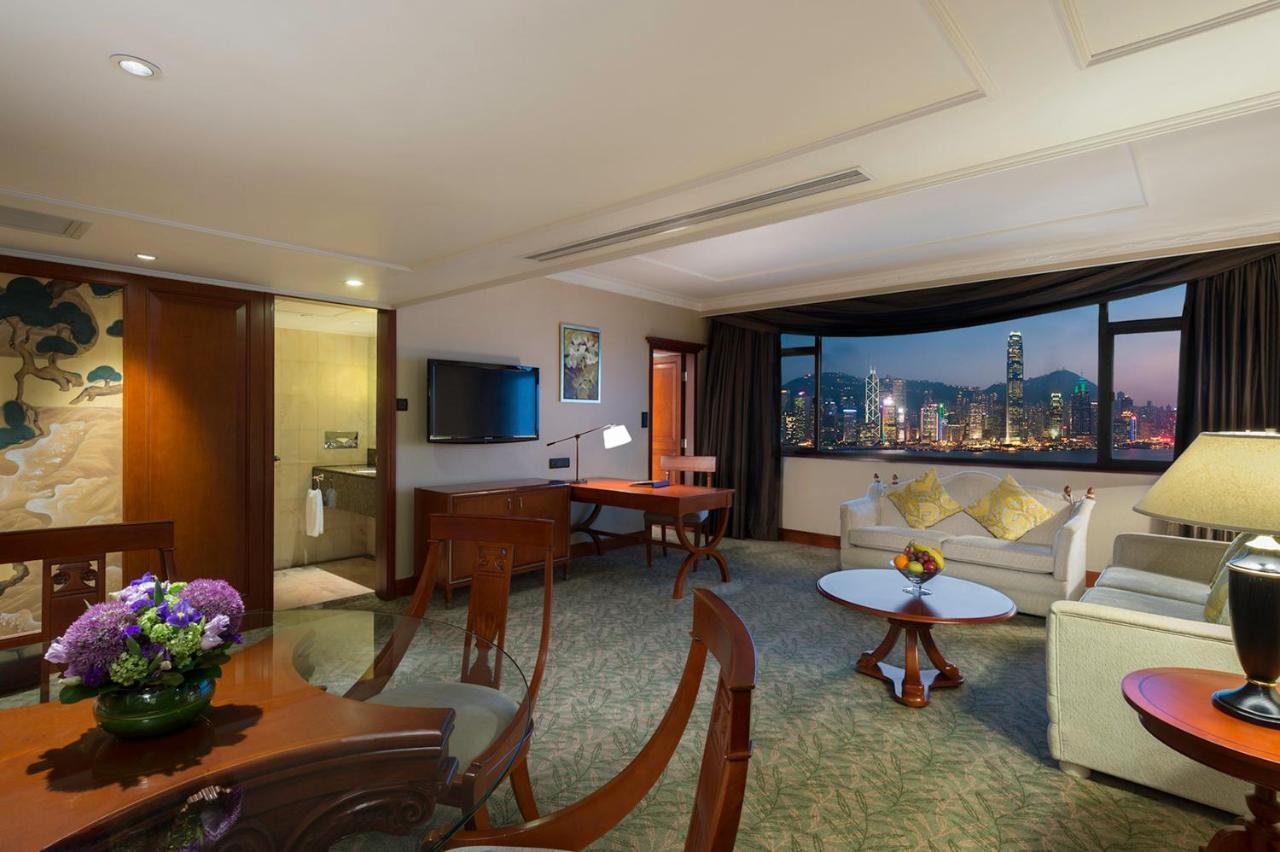 Marco Polo Hongkong Hotel Eksteriør bilde A suite at the hotel